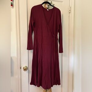Old Navy Red Crop Sleeve Shin Length Red Faux Tie Wrap V Neck Comfy Dress